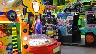 Посещение игрового центра
