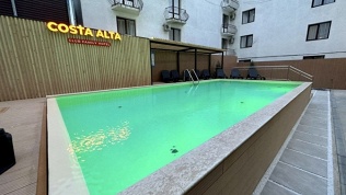 Отдых на первой береговой линии с посещением бассейна в отеле Costa Alta 3*