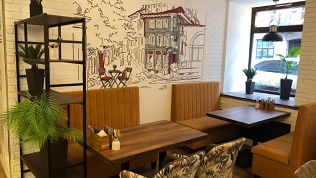 Всё меню кухни и напитки в итальянском ресторане Savory