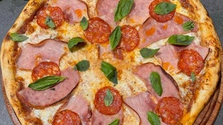 Пицца, салаты и супы от доставки из фермерских продуктов Aviator 