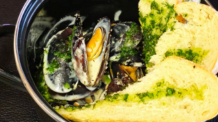 Пивной сет с закусками в баре «Бухара»