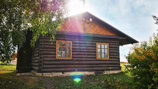 Отдых в доме на базе отдыха «Деревенька»