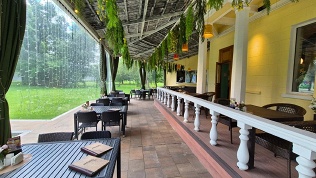 Всё меню и напитки в кафе на ВДНХ «Гриль’Аж»