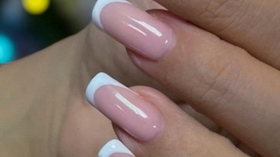Маникюр и педикюр в студии Людмилы Евтеевой