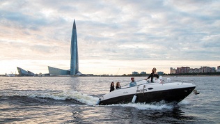 Прогулка на катере «Нормандия» с капитаном от компании «Катерград»