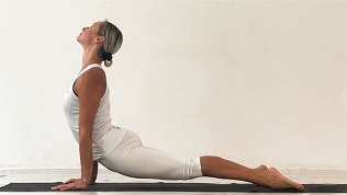 Занятия йогой в студии йоги «Ом»