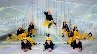 Занятия танцами в школе танцев Extreme Dance Academy