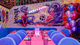 Праздник в банкетной комнате в ТРЦ «Саларис» в парке Joki Joya