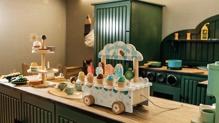 Посещение семейного тайм-кафе с игровой зоной «Песочница»