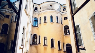 Экскурсия «Лабиринты Петроградки» от компании Travelhead