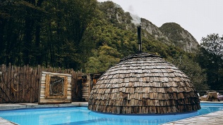 Отдых с аромапарением в горах Красной Поляны в комплексе «Место силы»