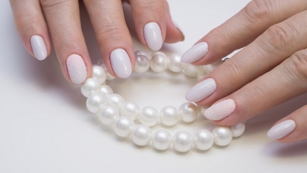 

Аппаратный маникюр и педикюр в ногтевой студии Nail-Studio