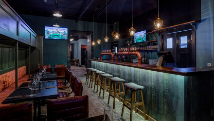 

Всё меню и напитки в пабе Craft & Draft