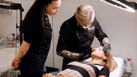 

Перманентный макияж в сети студий Makeup Tattoo
