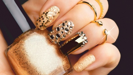 

Маникюр и педикюр в студии маникюра Artnail Studio