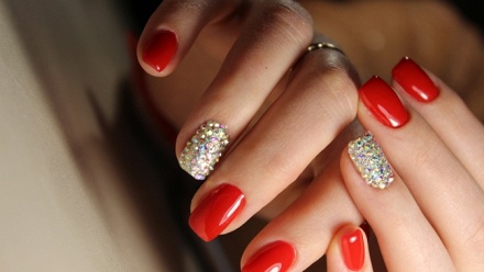 

Маникюр и педикюр в салоне Bigudi Beauty Bar