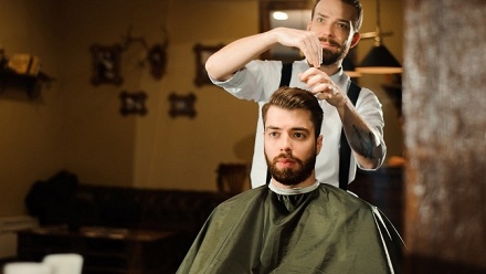 

Мужская стрижка, стрижка бороды в Wrong Barbershop