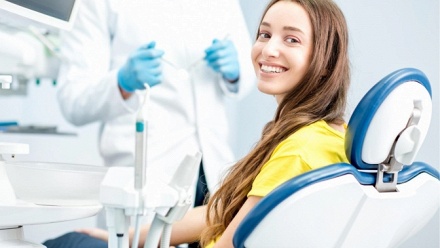 

Чистка зубов, лечение кариеса в стоматологии Smile