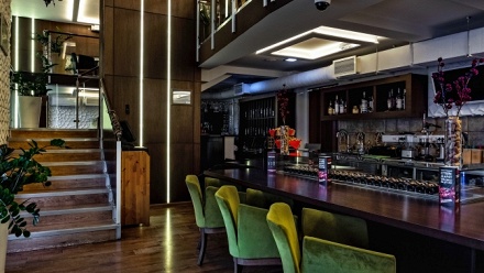 

Блюда и напитки в испанском ресторане Tapas Marbella