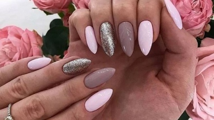 

Маникюр, педикюр в студии маникюра 100shades_Nail