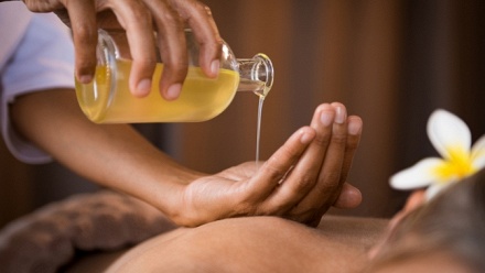 

Сеансы oil-массажа в студии SPA Relax Massage