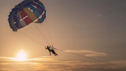 

Тандемный или одиночный полет с парашютом Parasailing от клуба «Полетаем»