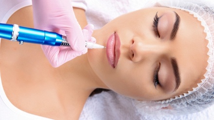 

Перманентный макияж в студии Cosmo Brow