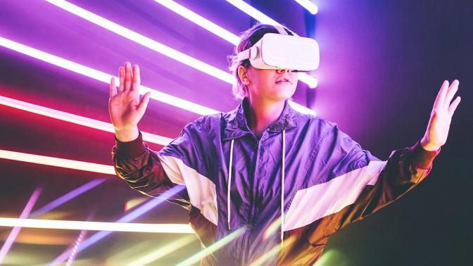 Игра в VR-шлеме цена и фото