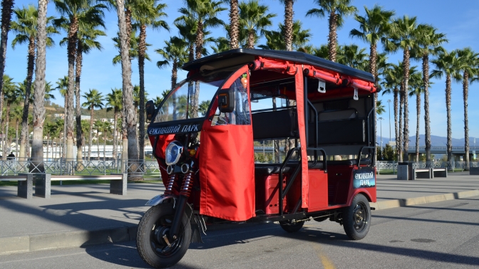 Thambapanni retreat 3*. Тук тук электромобиль. Тук тук камбоджа. Такси тук тук тайланд. Тук тук сочи.