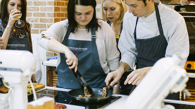 Где в Москве посетить кулинарный мастер-класс или отметить на нем День Рождения взрослым и детям