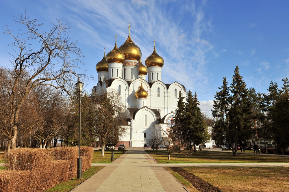 Успенский собор в Ярославле вход