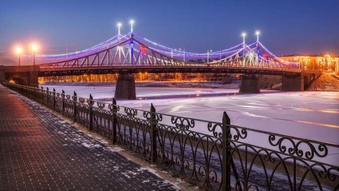 Тур в Тверь, Торжок