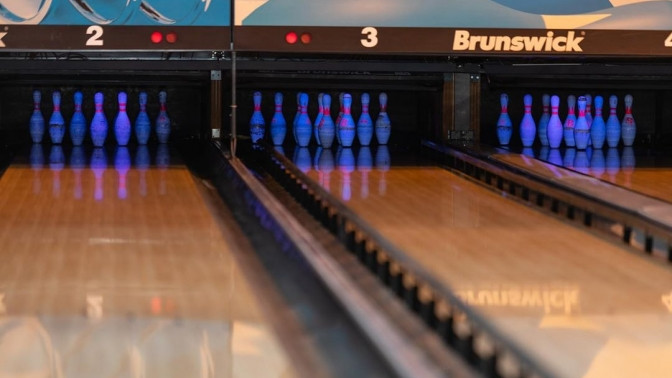 Игра Brunswick Bowling